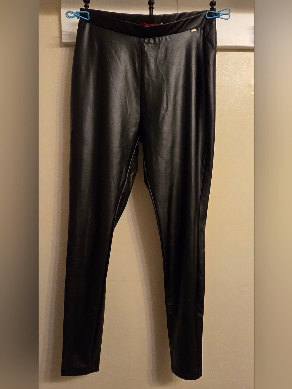 Guess Black Faux Leather Pants Medium Edgy Streetwear Night Out Biker Chic Sexy